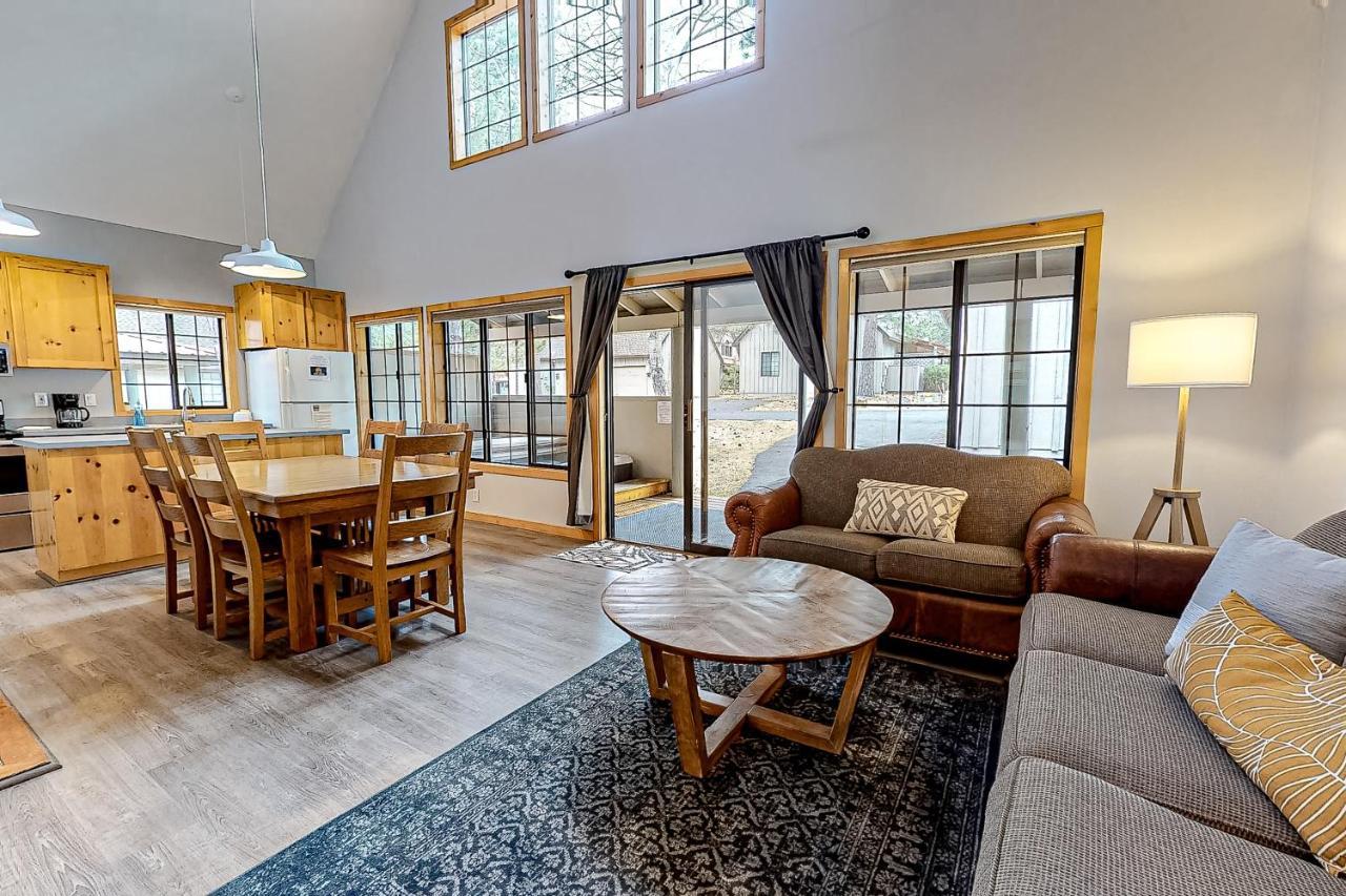 Circle 4 Ranch 25 | Discover Sunriver Exteriör bild